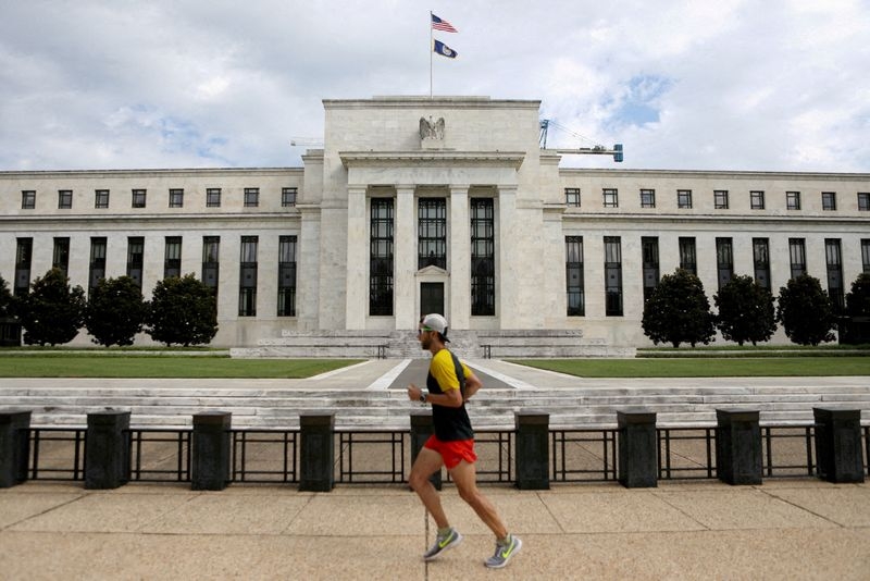 Fed mortgage bond holdings play ‘central’ policy rule, paper says