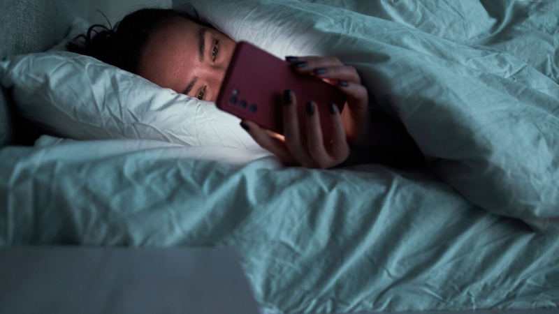 Sleepmaxxing: How TikTok’s Wellness Trend Can (and Can’t) Help You Sleep