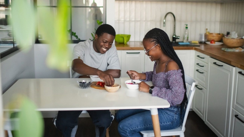 Breakfast Foods Affect Weight Loss, Metabolism Differently for Men vs Women