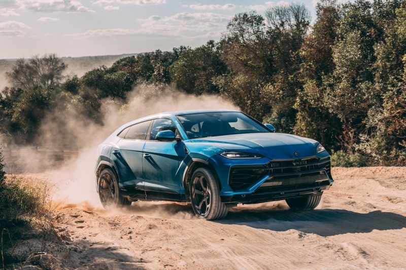 First drive: Lamborghini Urus SE hybrid is a dynamic, and green, super SUV