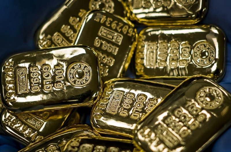 Gold Holds Drop Before Inflation Data as Traders Weigh Rate Path